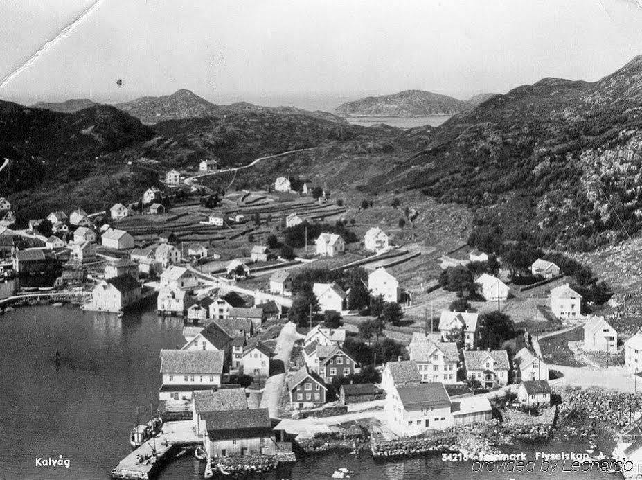 Knutholmen Hotel Kalvåg Exterior foto